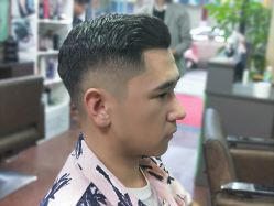 -乾健·烫染·接发SALON