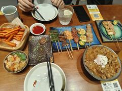 -8PINTS八品脱·日料·烧鸟·精酿小酒馆(莘庄店)