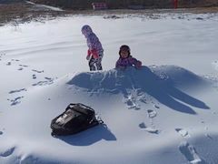-济南卧虎山滑雪场