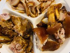 -万春卤菜(天乡后街步行街店)