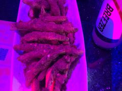 -温莎KTV(珠江路店)