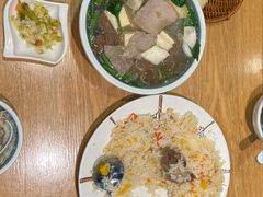 -金莹丸子汤清真(朝外SOHO店)