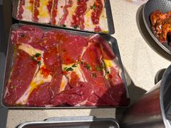 -蚂蚁洞·烤肉大营地(上海静安大悦城店)