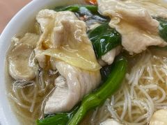 肉片湯米粉-香港蓮香樓(中環店)