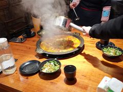 -三道苗苗鱼·美蛙黄辣丁(八里店)