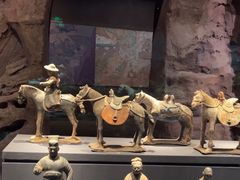 -鄂尔多斯博物馆