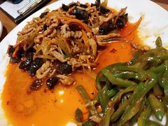 鱼香肉丝-四姐妹东北饺子(沙尾路店)