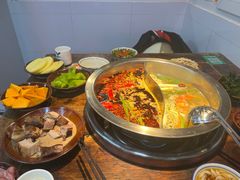 全牛油鸳鸯锅-芈重山老火锅(洪崖洞店)