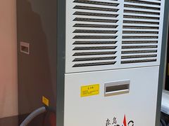 -美立方自助仓(新华医院店)