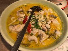 酸菜鱼-新白鹿餐厅(金鹰新街口店)