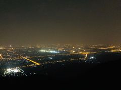 -鬼笑石后山停车场