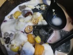 -津椰本·海南正宗椰奶清补凉(店一店)