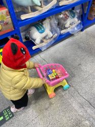 -逝水玩具折扣店
