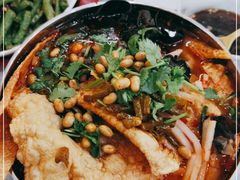 -红鼻子桂林米粉(金唐新光界店)
