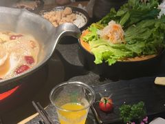 -湊湊火锅·茶憩(石家庄万象城店)