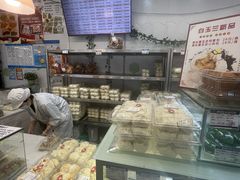 -白玉兰食品(中山公园龙之梦店)