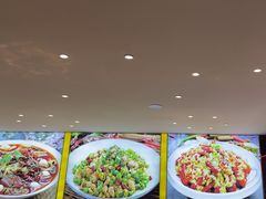 -川流不息·地道川菜·小龙虾(松东路店)