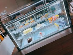 面包甜点陈列柜-Peet's Coffee皮爷咖啡(豫园店)