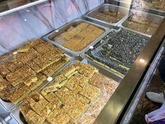 -哈氏·上海哈尔滨食品厂(五角场万达广场店)