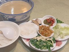 -桥香园云南过桥米线(金马碧鸡店)