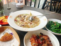 -渔语鱼新川菜Bistro(万象天地店)