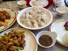 酸菜饺子-鹿鸣春饭店(总店)