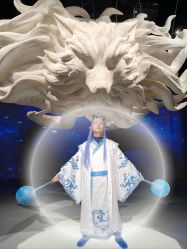 -星元素cosplay动漫摄影写真工作室