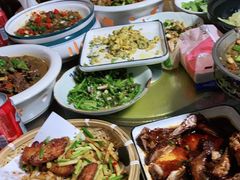 -李东农庄(中南百草园地标店)