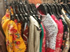 -H&M(鹏欣水游城店)