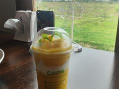 -Chom Cafe and Restaurant