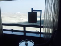 -上海中航虹桥机场泊悦酒店