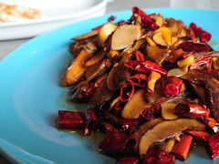 干椒牛肝菌-半山腰·云南菜(侨福芳草地店)