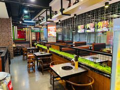 -罗二娘·鲜切牛自助火锅(罗湖东门步行街店)