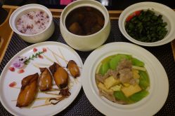 -臻康乃馨月子中心(集美店)