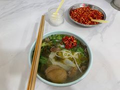 -全家福米线