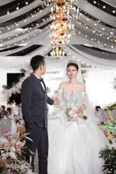 点击看大图 -MECCI婚礼摄影跟拍(红东方广场店)