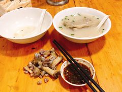 蹄花汤-明红蹄花(糍粑店街店)