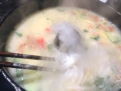 -飞虎过桥米线(翠湖店)