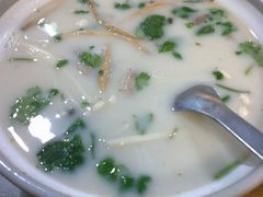 -虢国羊肉汤馆(政二街店)