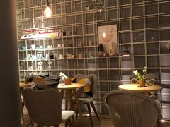 -觅见咖啡馆(艺展中心店)