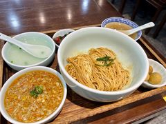 -蟹上黄·蟹黄面·江南糖水(人民广场店)