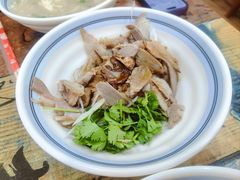 -老东门糁烫面角总店