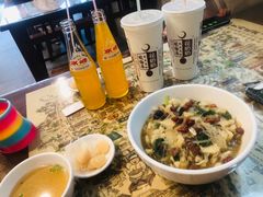 -老乌家特色小炒泡馍(大皮院店)