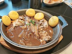 -五谷丰登农家院·地道胶东菜·海鲜烧烤(威海店)