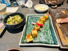 -铭牛烧肉·和牛海鲜自助(高新月牙湖店)