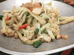 干锅花菜-嘎嘎鸭脑壳(蜀汉路店)