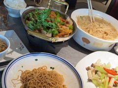 -吴越荣记苏州菜·松鼠桂鱼100%活鱼现做(斜塘老街店)