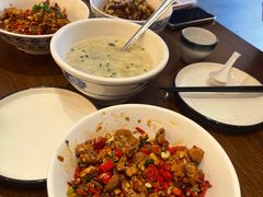 -八碗湘长沙市井菜(坡子街店)