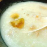 十五分钟快手早餐！营养美味的皮蛋瘦肉粥