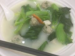 -东豪园林海鲜酒家(南港路辅路店)